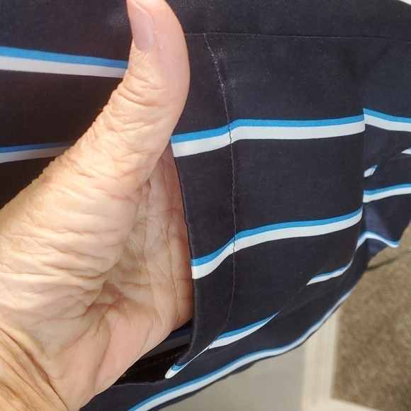 Worthington women's blazer. Navy blue and white striped. Big pockets size large. - Picture 3 of 7